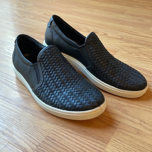 Ecco Shoes - ECCO Women’s Soft 7 Woven 2.0 Slip-On Leather Shoe - Black - 36EU/6US